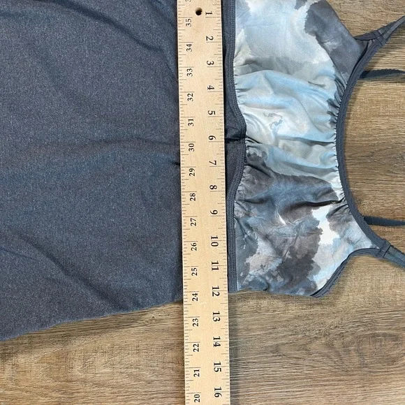 Lululemon Hot 'N Sweaty Tank Top Size 6 Workout Activewear - Picture 7 of 13